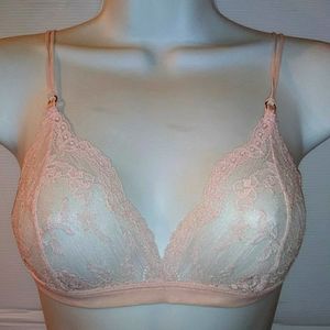 Elle Macpherson Bra Size 34C sheer intimates